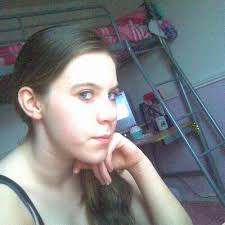 Emily Stennett-Frost (@EmilyStennett)