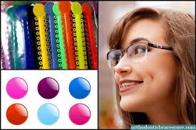 Guys tend to look best in darker braces colors (this is true for anyone looking for a more masculine presentation). Best Braces Colors For Girls How To Choose Orthodontic Braces Care