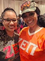 Shalonda Simmons's Instagram, Twitter & Facebook