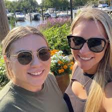 Jessica Snook and Russell Guarino's Wedding Website