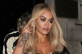 Rita Ora S Performance Style Includes A Crop Top Leggings Sandals Footwear News