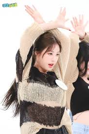 Biodata dan fakta soojin weeekly. Weekly Idol Soojin Gidle G I Dle Fans Updates Facebook