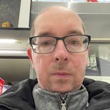 Chris Etchells (@ChrisAnthonyE)