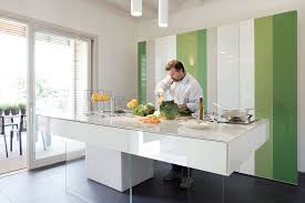 Deguisementchefcuisinier La Cuisine 38e8 Est Une Cuisine Modulaire Unique En Son Genre Les Elemen Cuisines Design Cuisine Contemporaine Agencement Cuisine