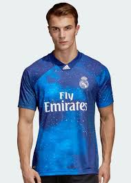 Shop real madrid kids jerseys, apparel and more from fanatics to boost their wardrobe and reward their devotion! Real Madrid 2018 19 Adidas Digital Fourth Kit Football Fashion