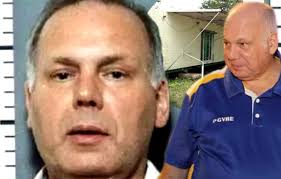 Paedophile who lived in Phuket for 27 years as a sociable Brit convicted of  97 offences against minors