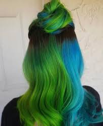 Black And Neon Green Hair Split Pin By Kayla Shamlin On D41 Hair Color Split Colori A Meta Split Dyed Hair Green Hair Dyed Hair