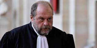 Damien rieu, candidat rn aux régionales, a partagé une photo du garde des sceaux en. Mais Qui En Veut A L Avocat Eric Dupond Moretti Le Point