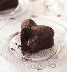 Fondant Au Chocolat Coeur Pralinoise Les Meilleures Recettes De Cuisine D Odelices Http Www Odelices Com Rec Fondant Au Chocolat Chocolat Recette Fondant