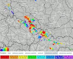 Radar burzowy na żywo pokazuje przemieszczające się dziś chmury i komórki. Burze Nad Dolnym Slaskiem Pozar Od Pioruna Zalane Miejscowosci Filmy Zdjecia Gazeta Wroclawska