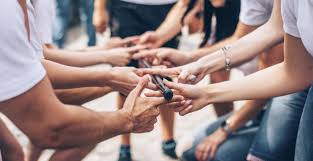 Kunci jawaban tebak siapa aku (demidemu) januari 06, 2018 read more » kunci jawaban tebak siapakah aku (m. 6 Permainan Tebak Tebakan Ice Breaking Seru Dan Mudah