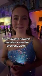 Anna Stroz's Instagram, Twitter & Facebook