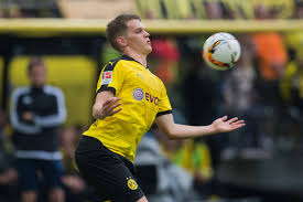Latest on borussia monchengladbach defender matthias ginter including news, stats, videos, highlights and more on espn. Is Matthias Ginter Borussia Dortmund S Long Term Answer At Right Back Bleacher Report Latest News Videos And Highlights