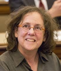 Jennifer Shotwell's Instagram, Twitter & Facebook