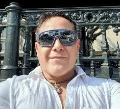 Ricardo Briones (@rickbrionesoficial) • Instagram photos and videos