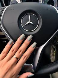 Matte Nails For Fall Simple Matte Nails Chic Nail Designs Easy Designs For Short Nails Winter Matte Nails B Chic Nails Winter Nails Acrylic Grey Matte Nails
