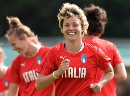 Il milan femminile ospita la fiorentina nella 20a giornata di serie a. L Indiscrezione Milan Il Capitano Non Si Muove Giacinti Dice No Al Bordeaux Donne Nel Pallone