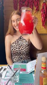 MEXICAN BOOZY BRUNCH 🇲🇽🌯 . ad - invited | Did you know @topolabamba  Byres Road hosts a boozy brunch every Sat & Sun 12-3pm!!! . With everything  from breakfast tacos, breakfast burritos