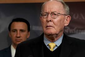 Lamar Alex&er News and Articles