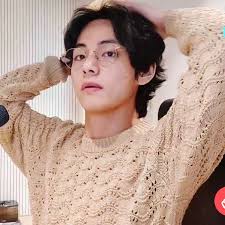 Die die dvd zu bts 5th muster: Until The Spring Days Taehyung Vlive Like Or Reblog