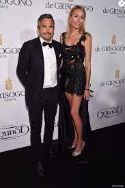 Il est né le 19/11/1969, catégorie sportifs. Richard Virenque Et Sa Compagne Marie Laure Photocall De La Soiree De Grisogono A L Hotel Eden Roc Au Cap D Antibes Lors Du 68 Eme Festival Du Film De Cannes Purepeople