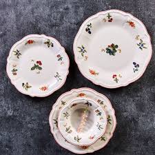 Her markanın koleksiyonlarındaki yemek takımlarının parçaları değişse de. Jumbo Majestic 24 Parca 6 Kisilik Yemek Takimi Pink Ucuz Fiyatlarla Kadoland Eindhoven Da