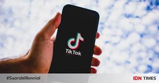 Dengan fiturnya yang terbatas, secara keseluruhan aplikasi vidtrim cocok bagi kamu yang tidak ingin terlalu banyak melakukan pengguna dapat menggabungkan video, transisi, musik beserta pengaturannya, dan fitur dasar editing lainnya. 10 Aplikasi Edit Video Terbaik Untuk Tiktok Siap Siap Viral