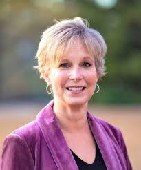 Lori Bjork's Instagram, Twitter & Facebook