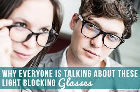Why Everyone Is Talking About These Blue Light Blocking Glasses 2025