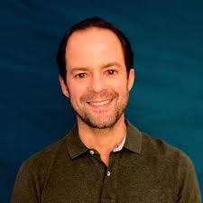 Priscilla Silva (@priviana_13)