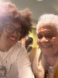 Glen Decosta's Instagram, Twitter & Facebook