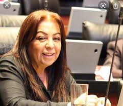 Martha Dávalos (@DraDavalos)