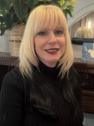 Misty Bateman's Instagram, Twitter & Facebook