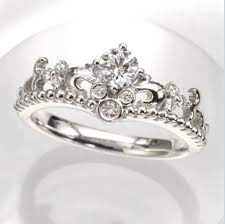 Fabulous Disney Inspired Wedding Rings Perfect For A Disney Princess Disney S Cheapskate Princess Disney Wedding Rings Disney Engagement Rings Princess Wedding Rings