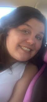 Shenseea: Cherish every moment you get with the people you love 🖤 this is  the only way I can hug my mom now 😞😔 I love and miss you Mommy. This is