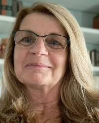 Deanna Maher's Instagram, Twitter & Facebook