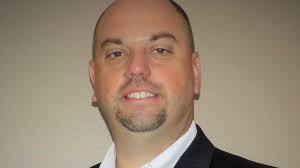 Xenia turns to alumnus to lead boys basketball team