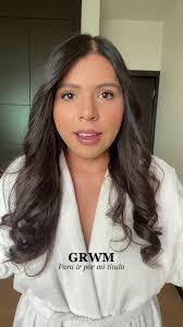 Ana Cando's Instagram, Twitter & Facebook