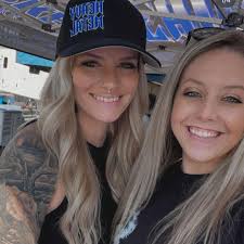 Megan Raines's Instagram, Twitter & Facebook