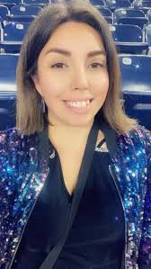 What to wear to Taylor Swift movie premiere?