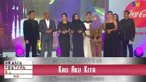 Kita orang start our day from station salak tinggi. Dfkl2016 Drama Pilihan Kau Aku Kita Youtube