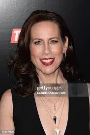 64 fotos e imágenes de alta resolución de Miriam Frederick