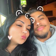 🎤 Step into the future with the new Commander guise Ultima Starlight, a  former New York superstar from 2125 who turned mercenary in search of new  sensations ⚡ This stylish new guise