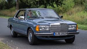 The c123 was available as 230 c (later 230 ce) and as 2.80 c and 280 ce in most markets. Mercedes Benz W123 Coupe Foto Bild Oldtimer Autos Verkehr Bilder Auf Fotocommunity