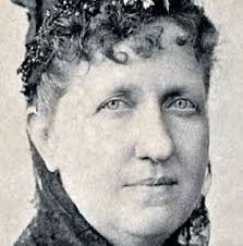 Helena Borges (@HBjornalista)