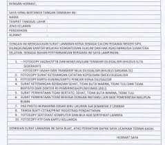 Persaingan kerja di tahun ini terasa semakin ketat, dikarenakan pelamar kerja sudah semakin banyak, sementara lowongan kerja yang tersedia bisa dibilang sangat. Contoh Surat Lamaran Kerja Tulis Tangan Kertas Hvs Bagi Contoh Surat