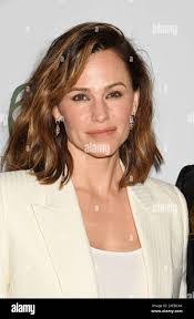 Lorna Tate's Instagram, Twitter & Facebook