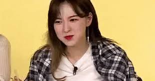 Wendy (Red Velvet) gây ấn tượng với cơ bụng 6 múi, hé lộ 4 bí quyết để sở  hữu vóc dáng lý tưởng