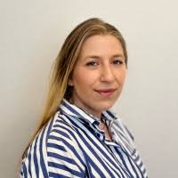 1600+ Profile mit dem Suchbegriff „Laura“