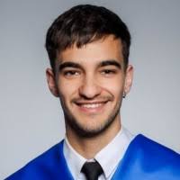 4500+ perfiles de «Perales»